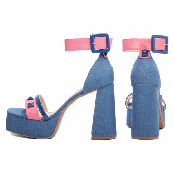 Sandália Meia Pata Jeans Azul com Detalhe Rosa - Imagem 2