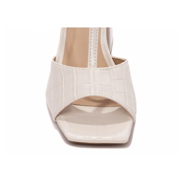 Sandália Feminina Verniz Off White e Napa Croco Off White - Imagem 4