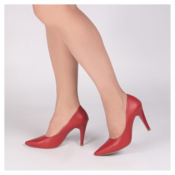 Sapato Scarpin Vermelho Bico Fino Salto Fino - Imagem 5
