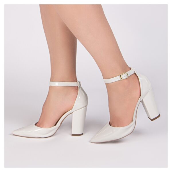 Sapato Scarpin Off White Bico Fino Tanoleira - Imagem 5