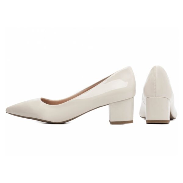 Sapato Scarpin Off White Salto Grosso 5 cm - Imagem 2