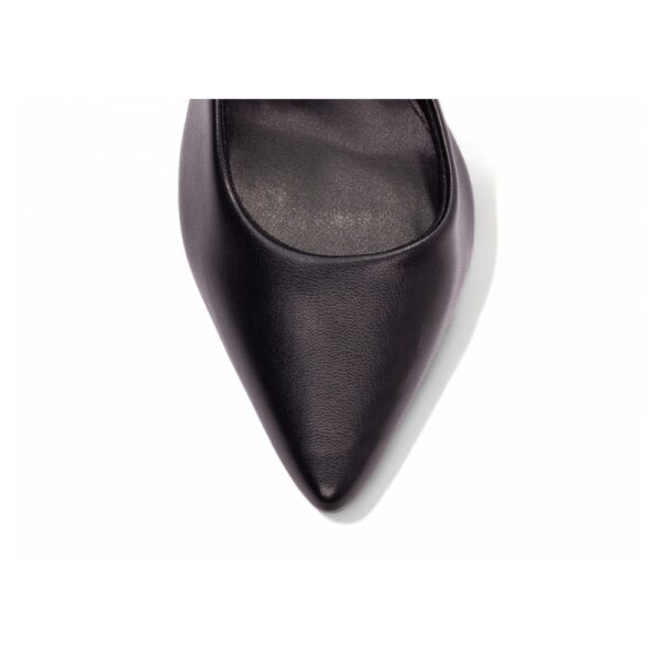 Sapato Scarpin Preto Aberto do Lado - Imagem 4