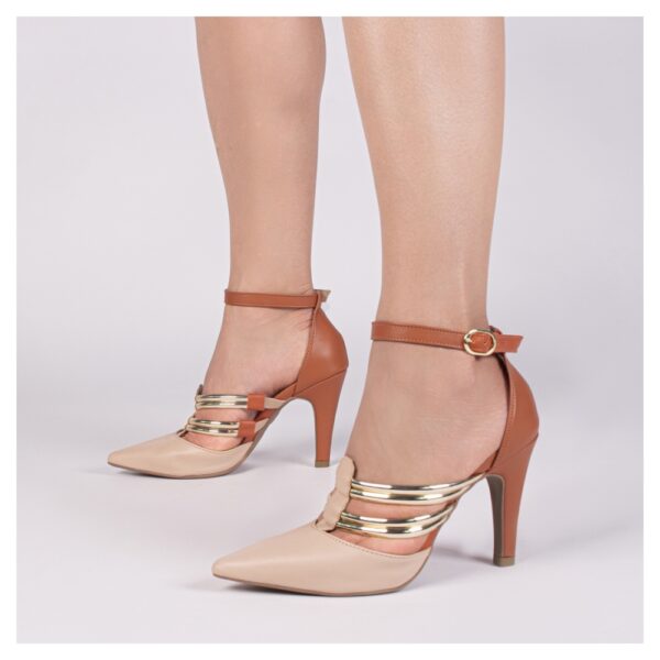 Sapato Scarpin Bege Caramelo Specchio Ouro Light Salto Alto - Imagem 5
