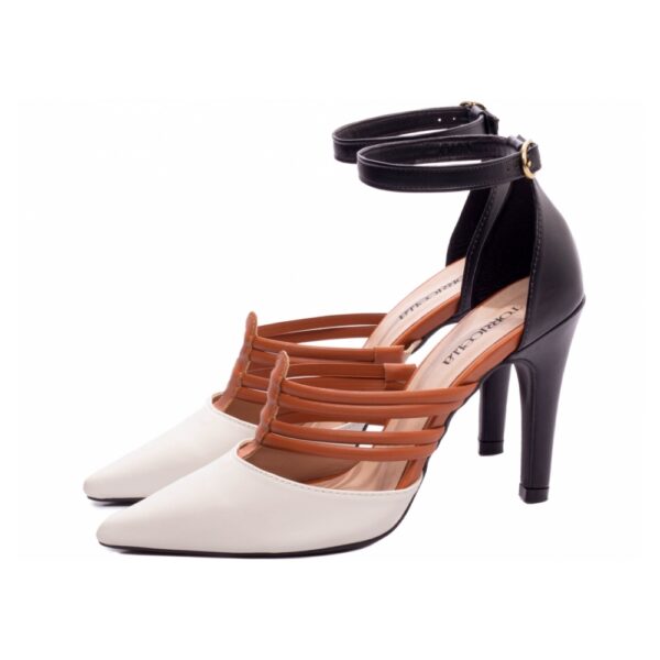 Sapato Scarpin Off White Com Tiras Caramelo e Preto - Imagem 3