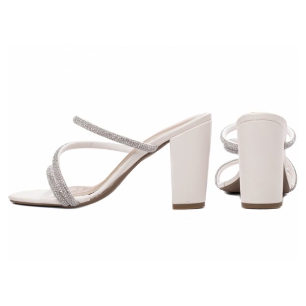Sandália Tamanco Feminino Off White com Tiras Prata - Imagem 2