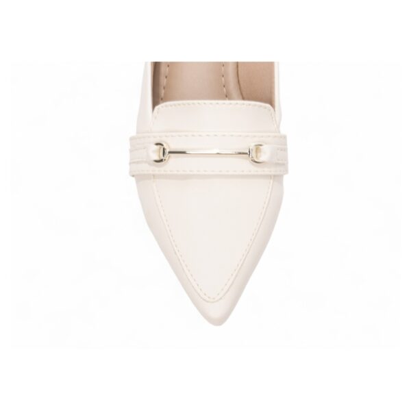 Sapatilha Mocassim Bico Fino Off White - Imagem 5