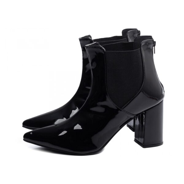 Bota Arrasadora Bico Fino Verniz Preto