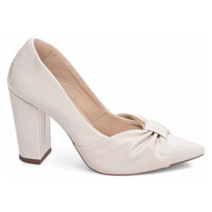 Sapato Scarpin Verniz Off White  Tiras em Laço