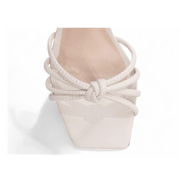 Sandália Off White Salto Grosso - Imagem 6