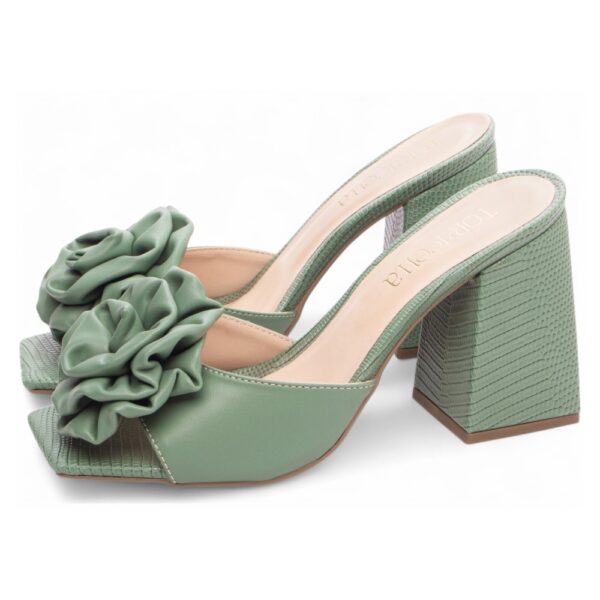 Tamanco Feminino Flor em Napa Verde - Imagem 3