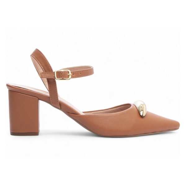 Scarpin Caramelo Fivela de ajuste na cor Dourado - Imagem 5