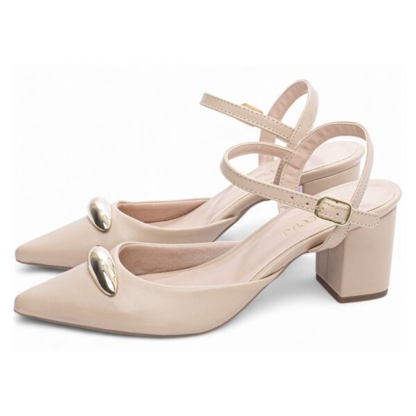 Scarpin Bege Fivela de ajuste na cor Dourado - Imagem 3